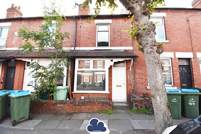 3 Bedroom Terraced House To Rent In Bollingbrooke Road, CV3