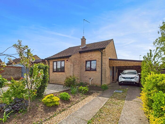 1 Bedroom Detached Bungalow For Sale In Brothercross Way, Downham Market, PE38