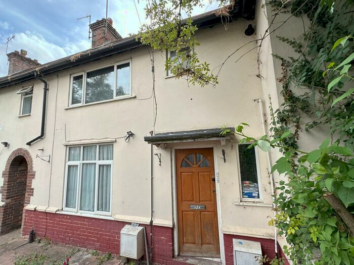 2 Bedroom Flat To Rent In Bowerdean Road, HP13