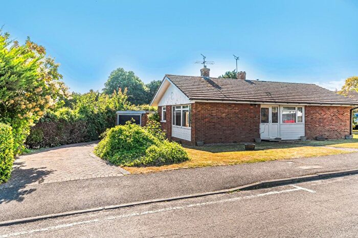 3 Bedroom Detached Bungalow For Sale In Stisted Way, Egerton, Ashford, TN27