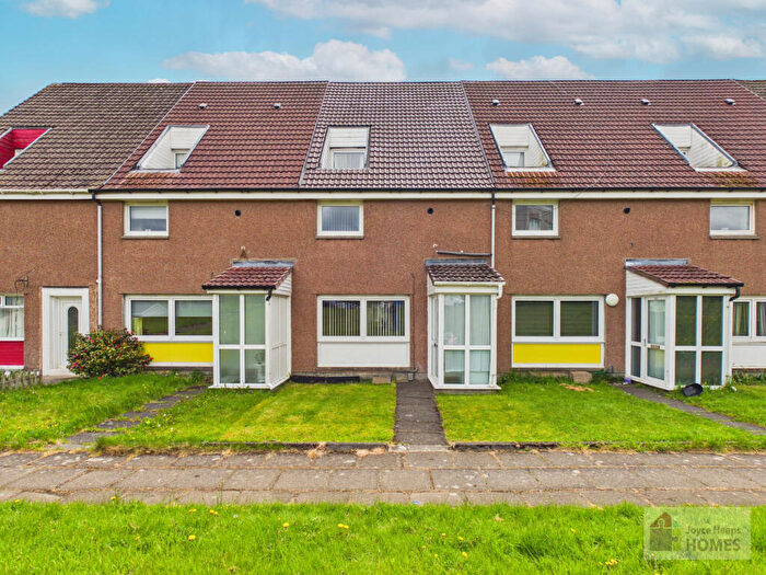 4 Bedroom Town House For Sale In Stratford, Calderwood, East Kilbride, G74