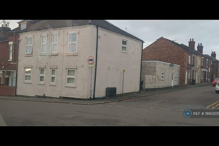 1 Bedroom Flat To Rent In Shayan House, Stoke-On-Trent, ST1