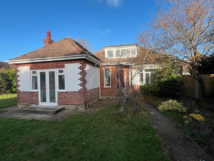 3 Bedroom Detached Bungalow To Rent In Stourwood Road, Bournemouth, BH6
