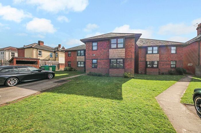 1 Bedroom Flat For Sale In Swift Road, Woolston, SO19
