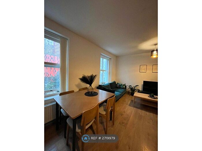 2 Bedroom Flat To Rent In Lewisham High Street, London, SE13