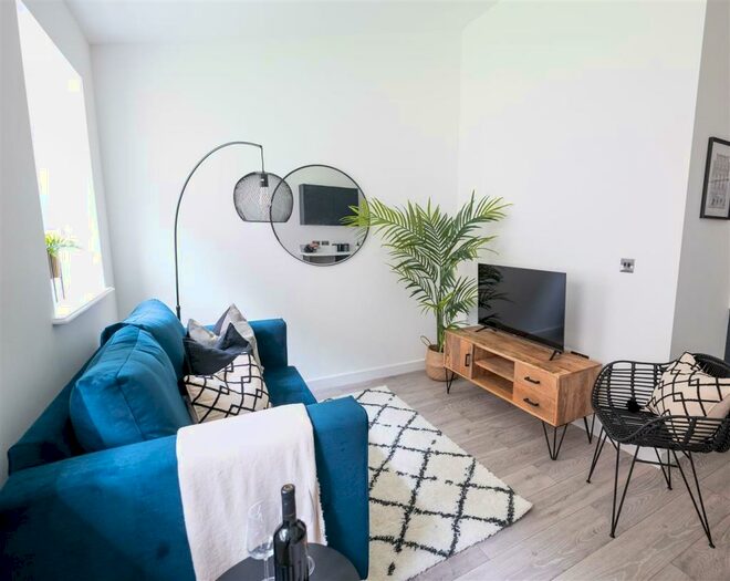 2 Bedroom Apartment To Rent In Calder House, Bridge End, Brighouse, HD6