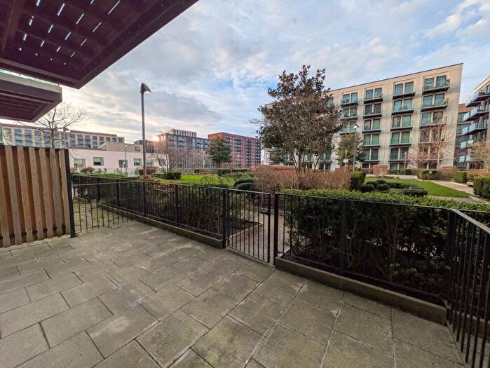 Studio To Rent In Caravel House, Treacle Works, E16