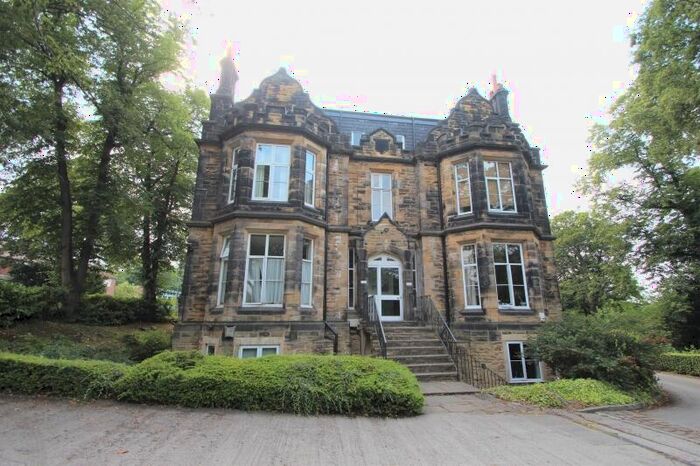 2 Bedroom Apartment To Rent In Oakfield House, Headingley, Leeds, LS5