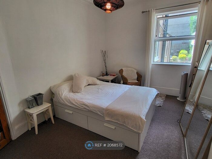 1 Bedroom Flat To Rent In Dean Lane, Bristol, BS3