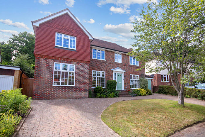 5 Bedroom Detached House For Sale In Harvest Hill, East Grinstead, West Sussex, RH19