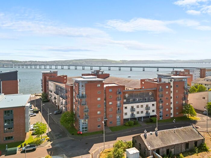 2 Bedroom Flat For Sale In South Victoria Dock Road, Dundee, DD1