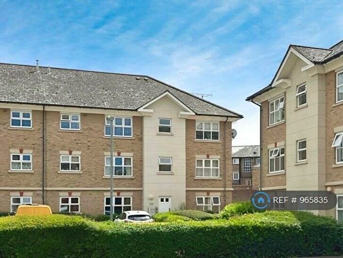 2 Bedroom Flat To Rent In Stapleford Close, Chelmsford, CM2