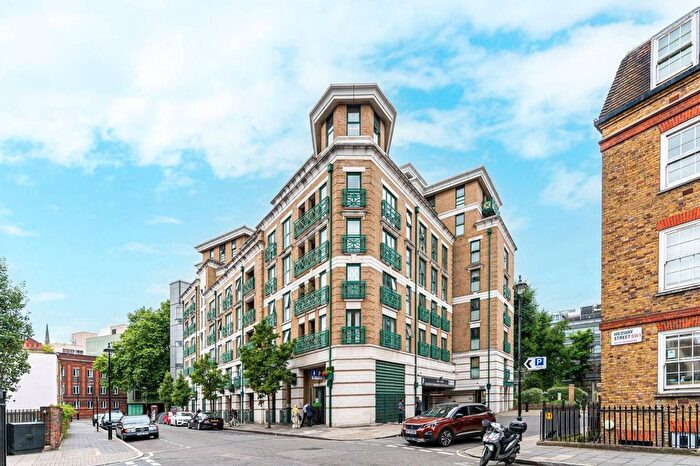 2 Bedroom Flat To Rent In Octavia House, Westminster, London, SW1P