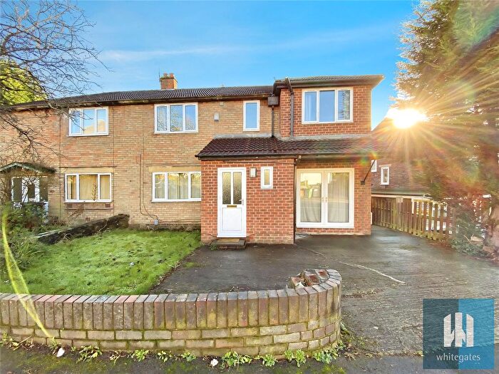 5 Bedroom Semi-Detached House To Rent In Springwood Hall Gardens, Springwood, Huddersfield, HD1