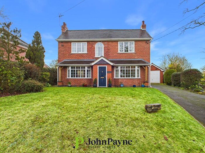 3 Bedroom Detached House For Sale In Benton Green Lane, Berkswell, Coventry, CV7