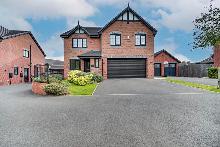 5 Bedroom House For Sale In Forge Bank Drive, Congleton, CW12