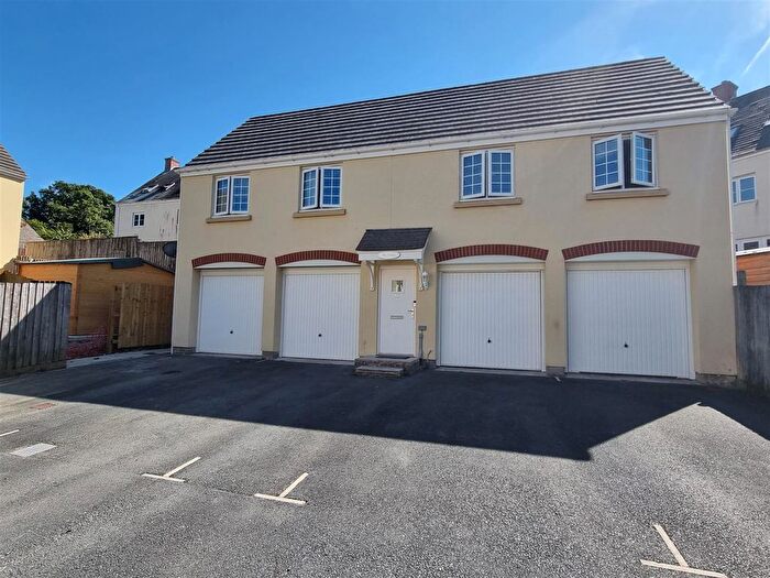 2 Bedroom Detached House For Sale In Lady Beam Court, Kelly Bray, PL17