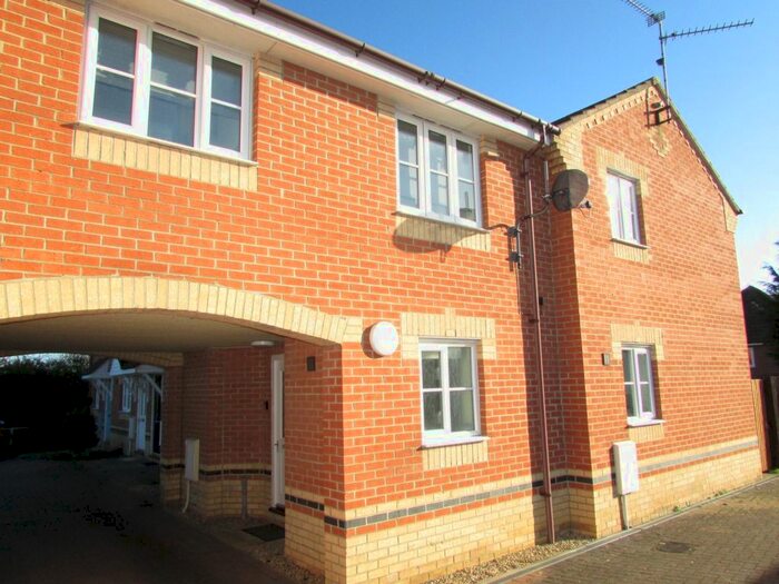 1 Bedroom Maisonette To Rent In Turnstone Way, Stanground, PE2