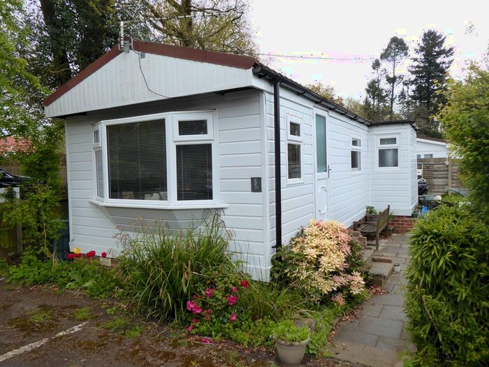 2 Bedroom Park Home For Sale In The Orchard Mhp, Ashurst Drive, Boxhill, Dorking, KT20