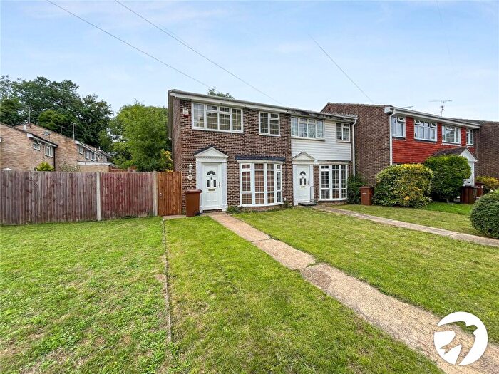 3 Bedroom Terraced House To Rent In Ploughmans Way, Rainham, Gillingham, Kent, ME8