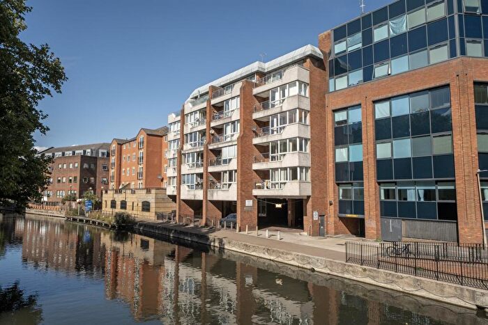1 Bedroom Apartment To Rent In , Kings Reach Court, Crane Wharf, Reading, RG1