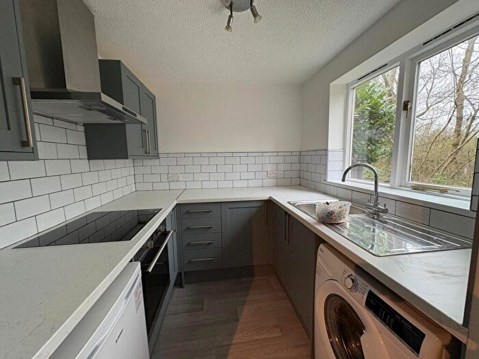 2 Bedroom Maisonette To Rent In Rectory Road, Redditch, B97