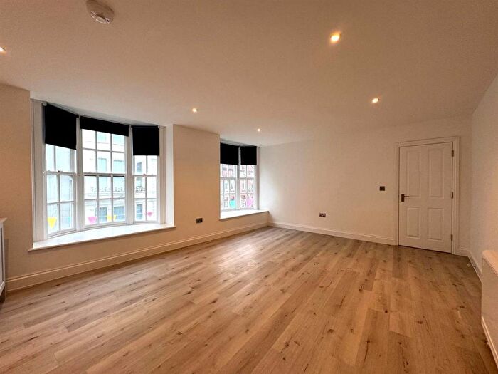 2 Bedroom Property To Rent In Bartholomews, Brighton, BN1