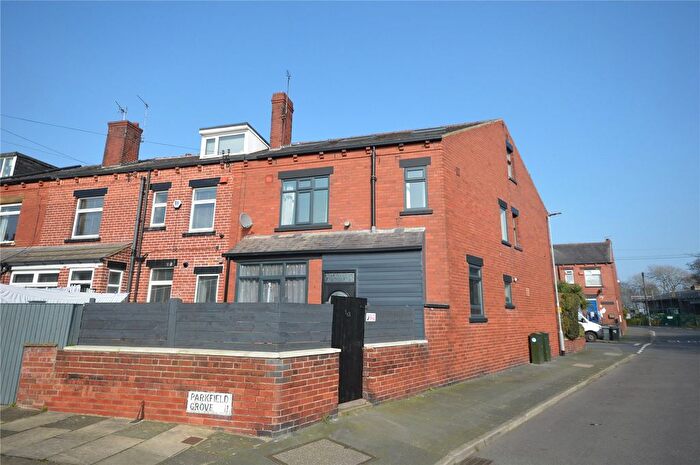 3 Bedroom End Terrace House For Sale In Parkfield Grove, Leeds, West Yorkshire, LS11