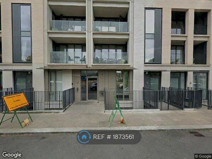 1 Bedroom Flat To Rent In Faraday Road, London, W10