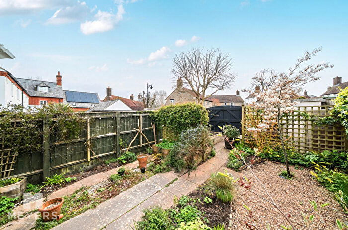 2 Bedroom Terraced House For Sale In Ashington Street, Dorchester, DT1