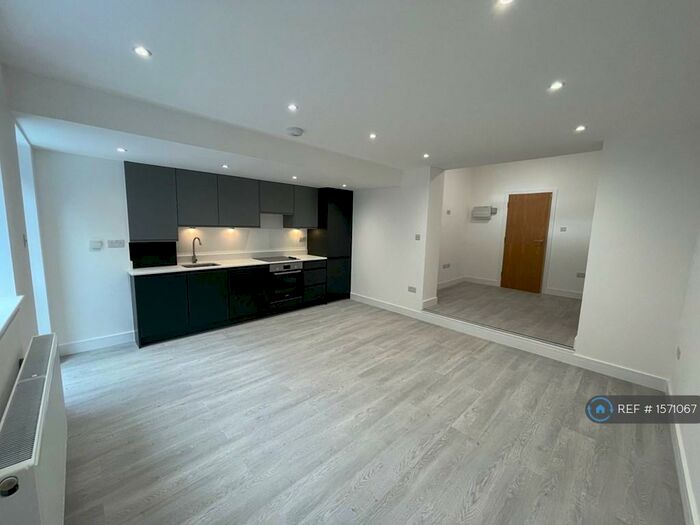 1 Bedroom Flat To Rent In Allen Road, London, N16