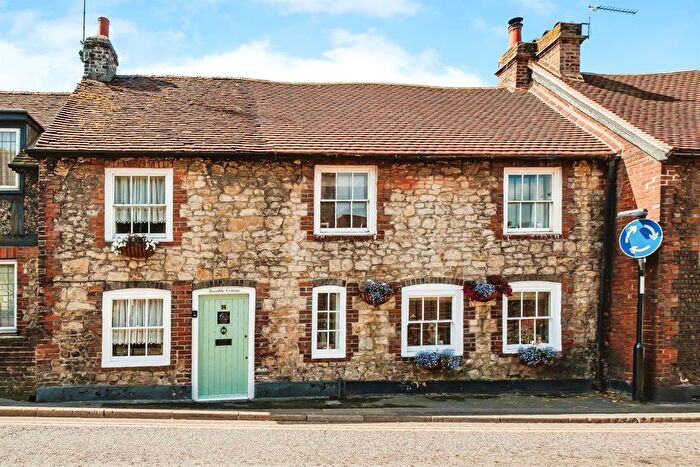 1 Bedroom Cottage To Rent In Storrington, Pulborough, West Sussex, RH20