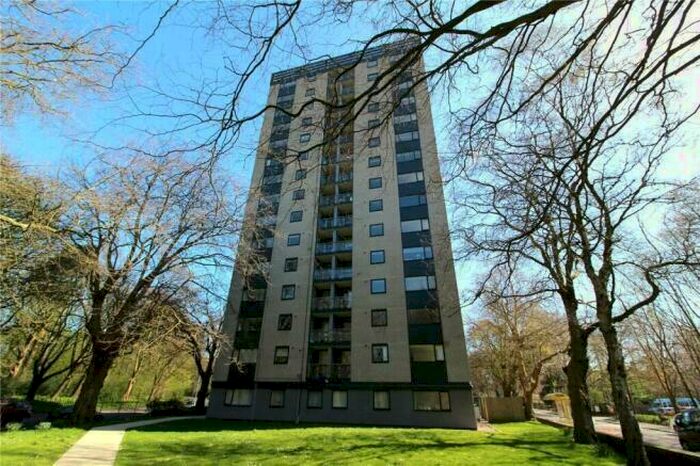 2 Bedroom Apartment For Sale In Greenbank Drive, Liverpool, Merseyside, L17