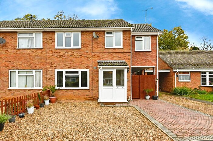 4 Bedroom Semi-detached House For Sale In College Drive, Heacham, King's Lynn, Norfolk, PE31