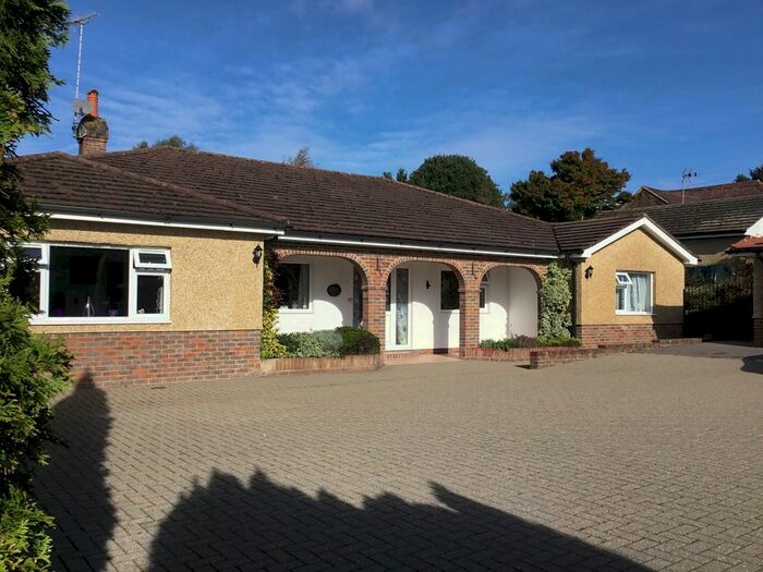 5 Bedroom Detached Bungalow For Sale In Stone Quarry Road, Chelwood Gate, RH17