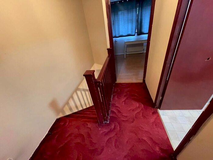 2 Bedroom Terraced House To Rent In Abbots Drive, Rayners Lane, Harrow, HA2