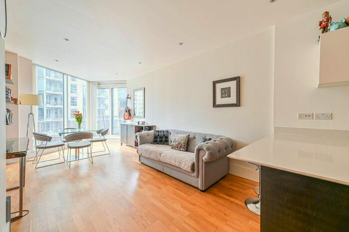 1 Bedroom Flat To Rent In Battersea Reach, Battersea, London, SW18
