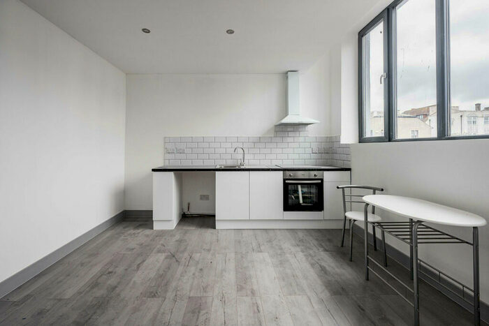 1 Bedroom Flat To Rent In London Road South, Lowestoft, NR33