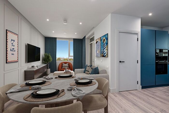 1 Bedroom Flat For Sale In Southmere, Thamesmead, Bexley, SE2