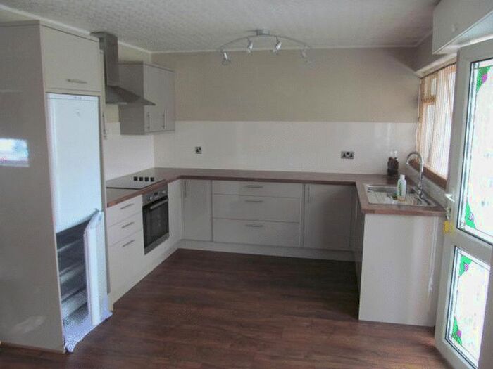 2 Bedroom Flat To Rent In Daniels Lane, Boscoppa, St. Austell, PL25