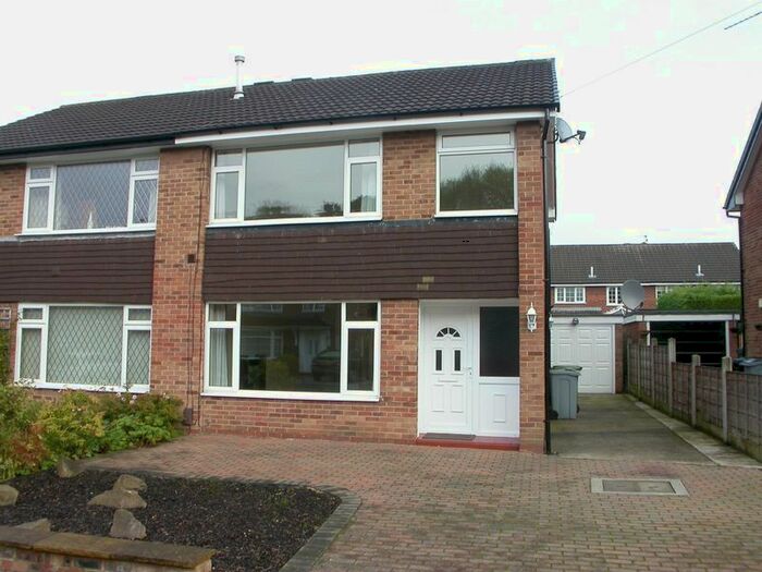 3 Bedroom Semi-Detached House To Rent In Vernon Road, Poynton, Stockport, SK12