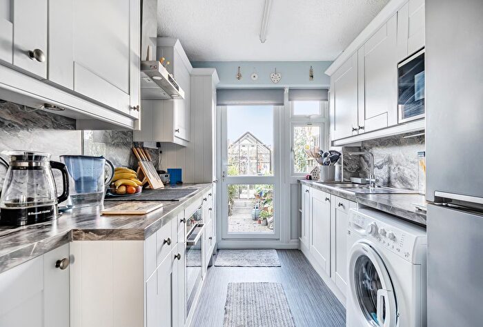3 Bedroom Terraced House For Sale In Bredon, Yate, Bristol, Gloucestershire, BS37