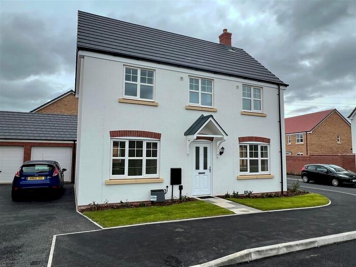 3 Bedroom Detached House To Rent In Far Field, Whittington, Worcester, WR5