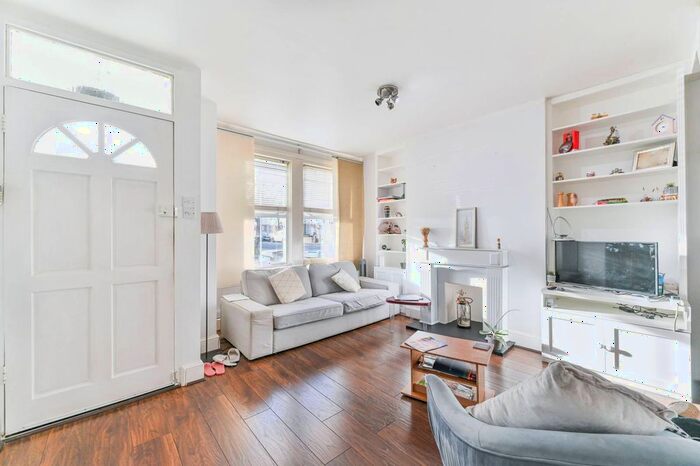 2 Bedroom Terraced House To Rent In Tylecroft Road, Norbury, London, SW16