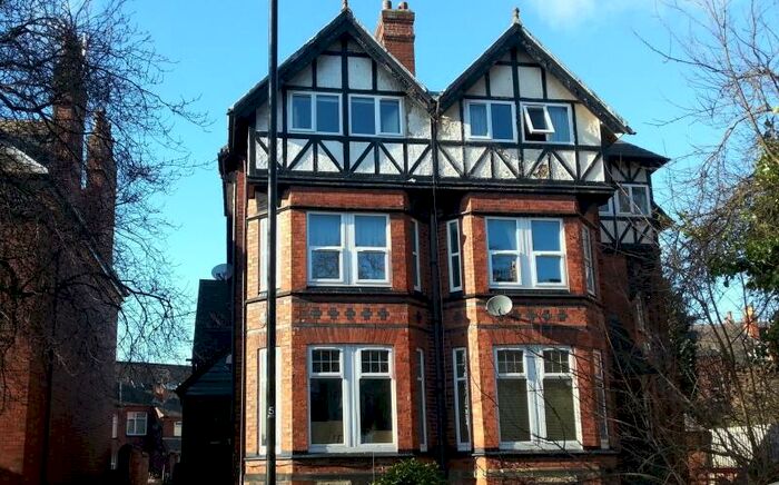 3 Bedroom Flat To Rent In Bainbrigge Road, Headingley, Leeds, LS6