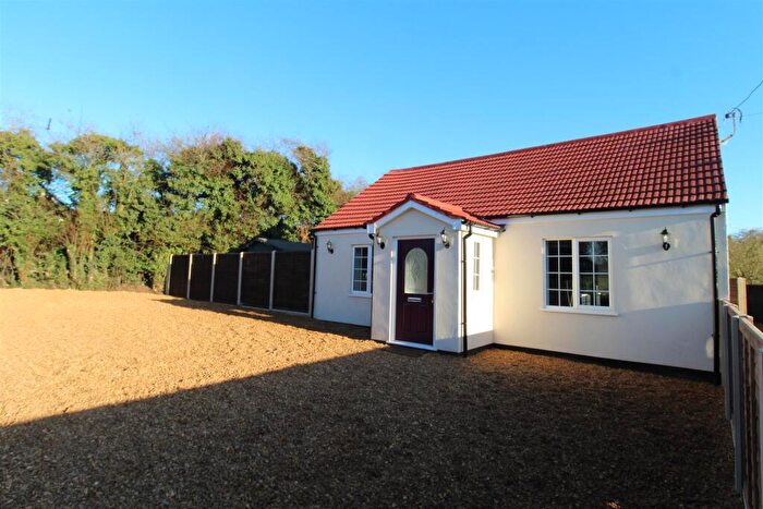 4 Bedroom Detached Bungalow To Rent In The Avenue, Brookville, Thetford, IP26
