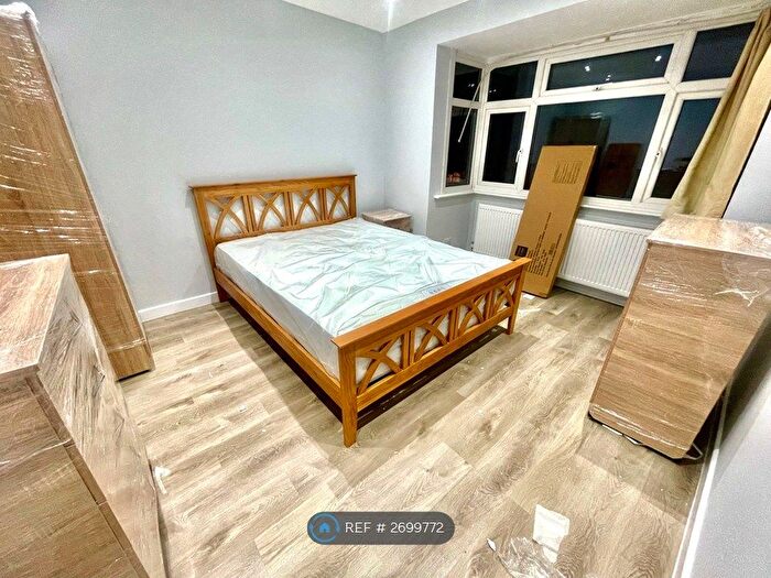 2 Bedroom Maisonette To Rent In St. Pauls Avenue, Harrow, HA3