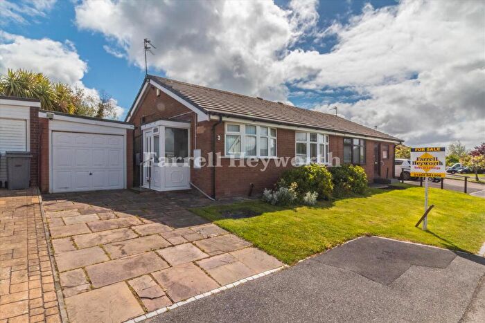 2 Bedroom Bungalow For Sale In Nairn Close, Blackpool, FY4