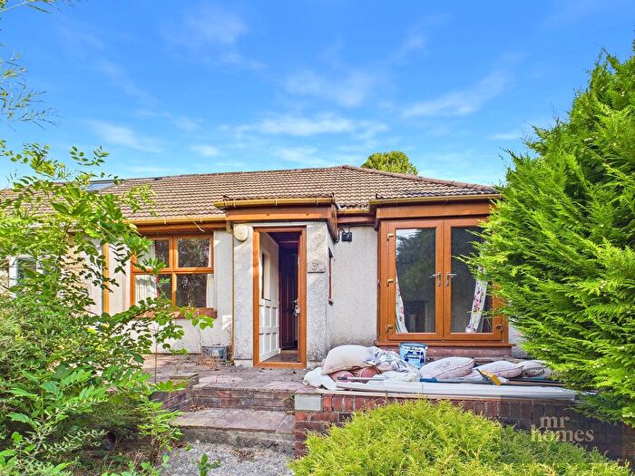 2 Bedroom Bungalow For Sale In Rectory Road, Crumlin, Newport, NP11