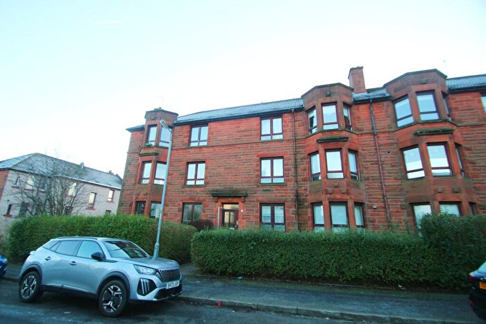 2 Bedroom Flat To Rent In Findhorn Street, Riddrie, G33